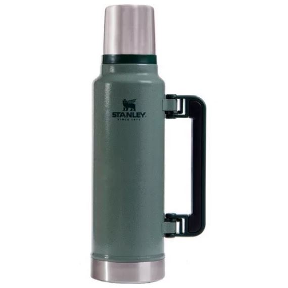 TERMO STANLEY CLÁSICO  CON MANIJA Y PICO CEBADOR - 1.4 L