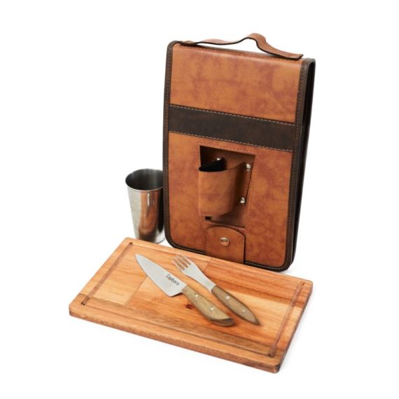 KIT INDIVIDUAL DE ASADO PREMIUM TABLA RECTANGULAR  EN PORTATABLA CON CIERRE – 4 PIEZAS