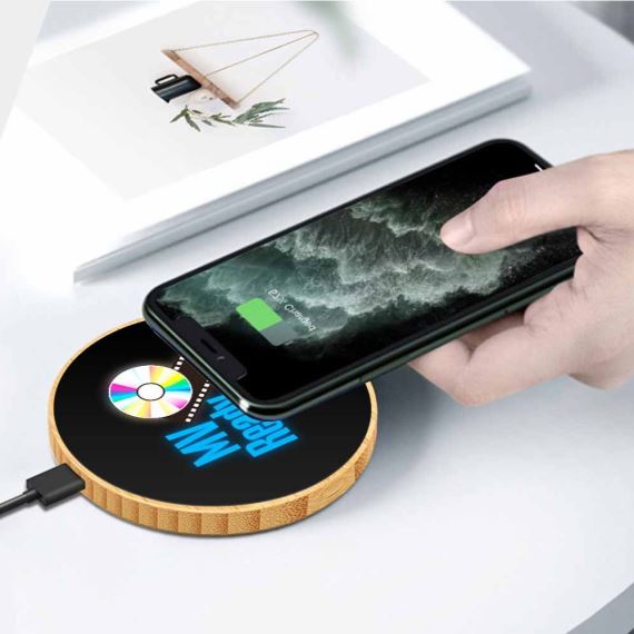 ECO CARGADOR INALÁMBRICO Qi  'LIGHTING BAMBOO' - ILUMINA TU LOGO